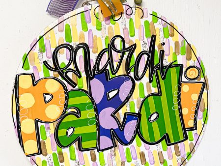 Mardi Pardi Round Doorhanger Discount