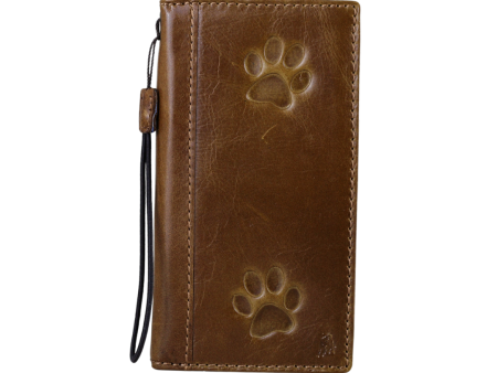 ARICHI Genuine Leather Dog Paw Case for Google Pixel – Handmade Tan Cover with Stamped Dog Paw Design & Card Slots Fashion