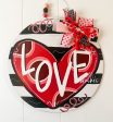 Heart LOVE Round Doorhanger Online