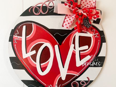 Heart LOVE Round Doorhanger Online